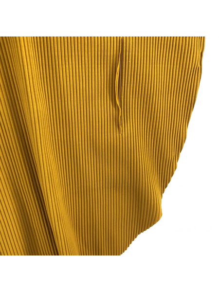 ISSEY MIYAKE 21AW ノースリーブ 黄[値下]