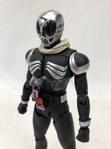 フィギュアーツ 真骨彫製法 仮面ライダースカル