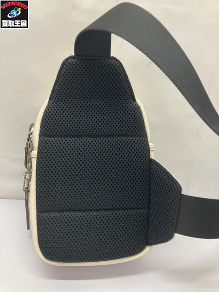 COACH EDGE L PACK SMALL/クロスボディバッグ/ホワイト [値下]
