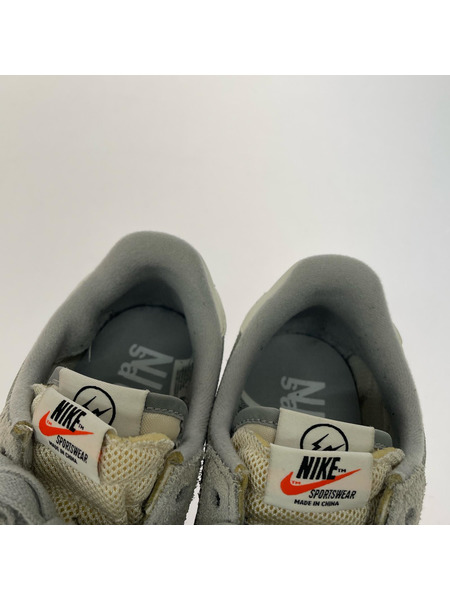 NIKE スニーカー Nike Fragment sacai LDwaffle -8.5