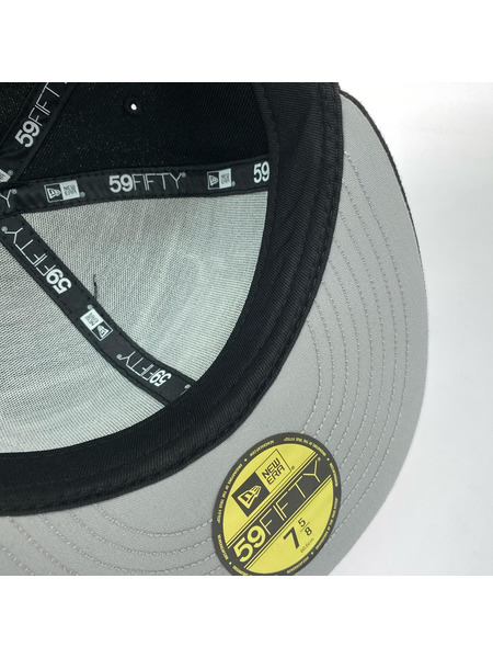 Supreme×new era bones box logo 黒