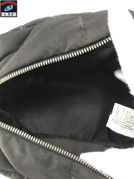 PRADA ハンドバッグ Re-NYLON キルティング 黒