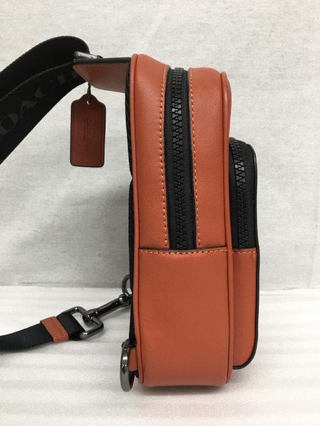 COACH　ボディバッグ レーサー/スリングバッグ/CX071