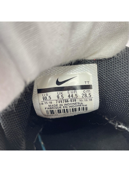 NIKE スニーカー AIR MAX 95 ESSENTIAL 黒 (28.5)