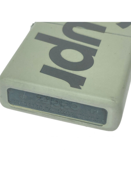 Supreme ZIPPO 20SS Glow-in-the-Dark Zippo
