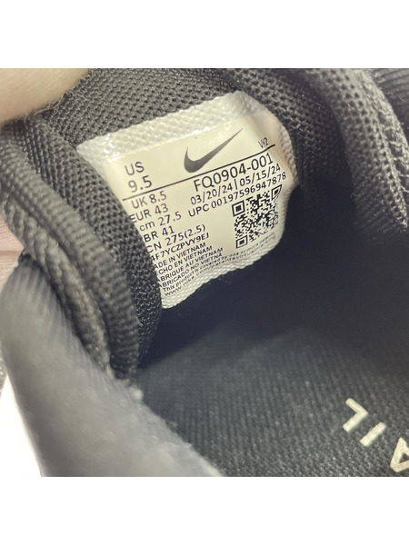 NIKE スニーカー ジェニパー トレイル 27.5cm