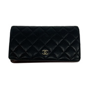 CHANEL ラウンドウォレット[値下]