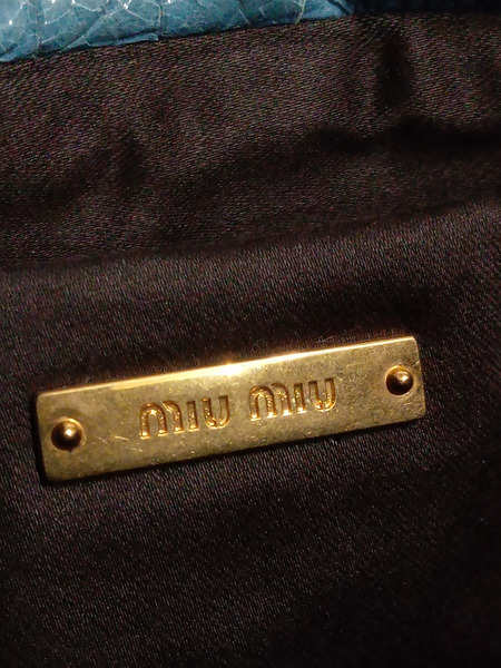 MiuMiu/クロコ型押し/ポーチ/クラッチバッグ 型押しポーチ