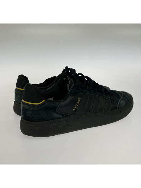 adidas originals スニーカー TYSHAWN LOW 27