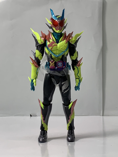 S.H.Figuarts 仮面ライダーリバイス 開封 S.H.フィギュアーツ[値下]