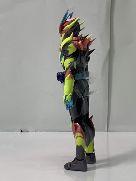 S.H.Figuarts 仮面ライダーリバイス 開封 S.H.フィギュアーツ[値下]