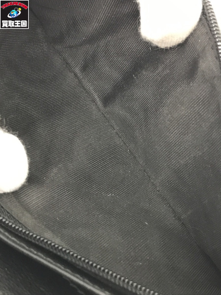 GUCCI 長財布 マイクロシマレザー 黒