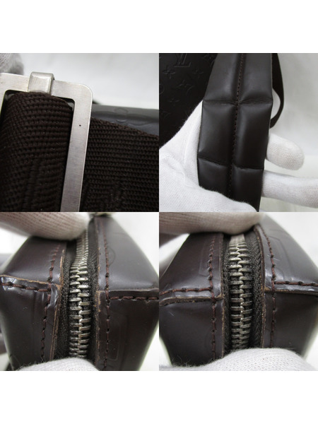 ショルダーバッグ LV モノグラムグラセ ボビー M46520