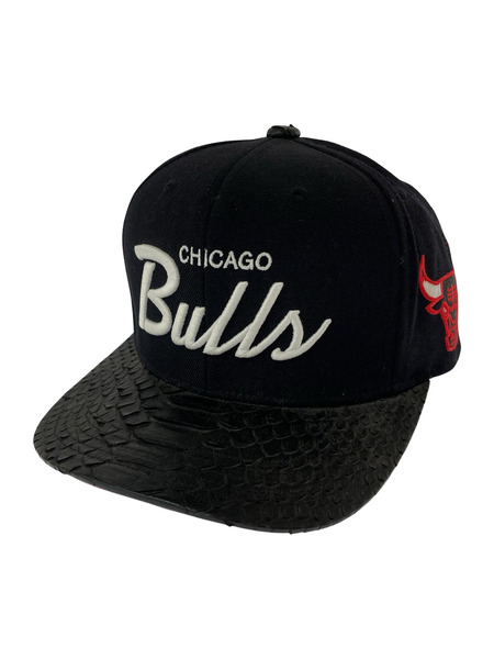 mitchell&ness キャップ CHICAGO Bulls パイソン切替 黒
