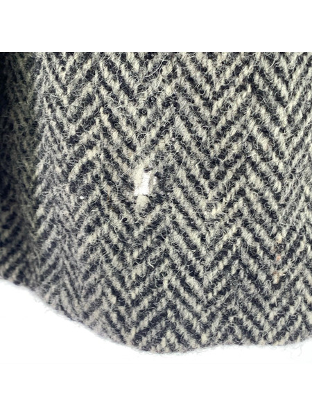 HARRIS TWEED  ヘリンボーン ウール グレー クルミボタン グレー