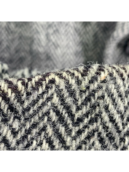 HARRIS TWEED  ヘリンボーン ウール グレー クルミボタン グレー