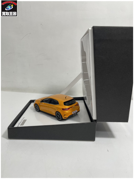1/43スケールカー Renault Megane R.S.