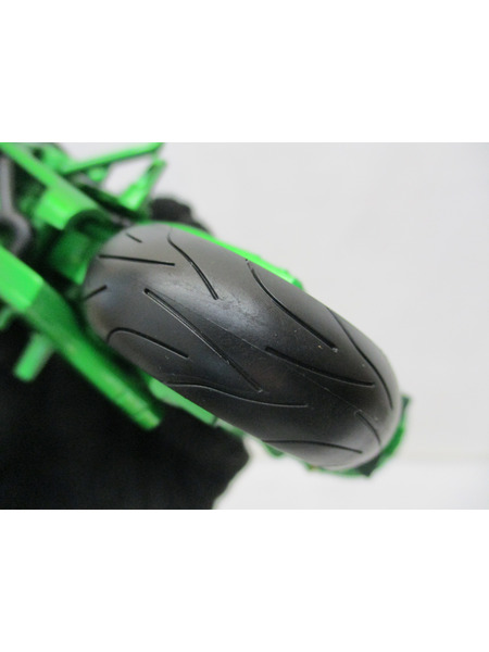 メーカー 仮面ライダーフィギュア S.H.Figuarts ハードボイルダー