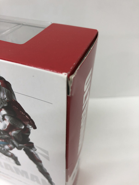 ULTRAACT FIGUARTS ウルトラマン