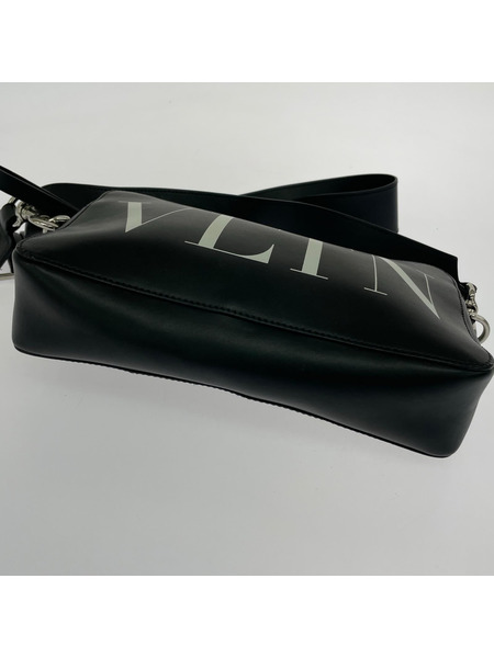 VALENTINO ショルダーバッグ レザーバッグ 黒