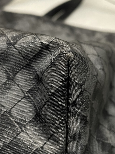 Bottega Veneta インストレッチオリュージョン パイソン転写 トートバッグ