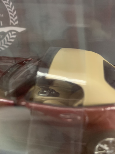 1/43スケールカー ロードスター 35周年記念車 アーティザンレッドプレミアム