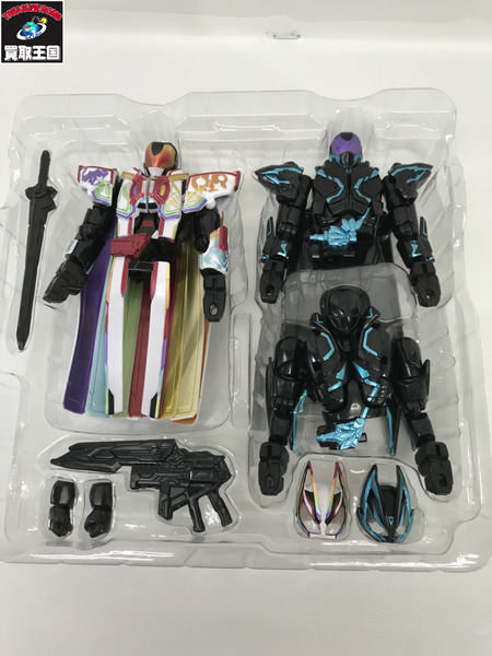仮面ライダーフィギュア RCF PB09　ギーツワンネス&Xギーツ