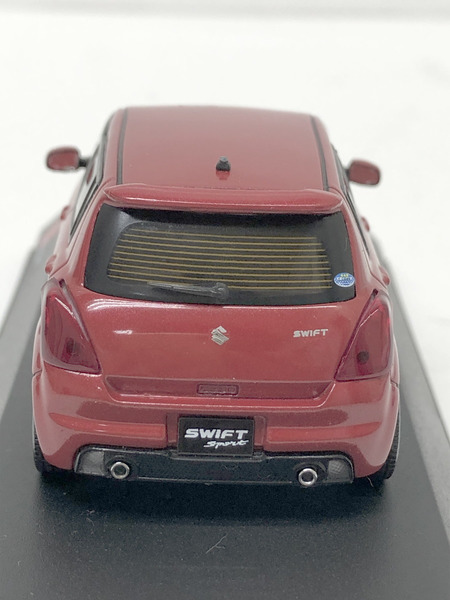 1／43スケールカー 京商　　SWIFT