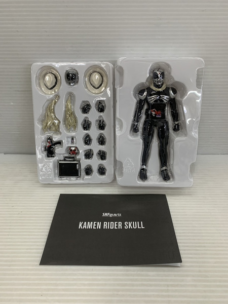 メーカー 仮面ライダーフィギュア S.H.Figuarts スカル