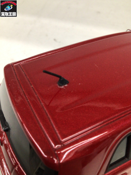 カラーサンプル ist レッドマイカメタリック