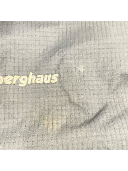 ジャケット BERGHAUS ナイロン 黒