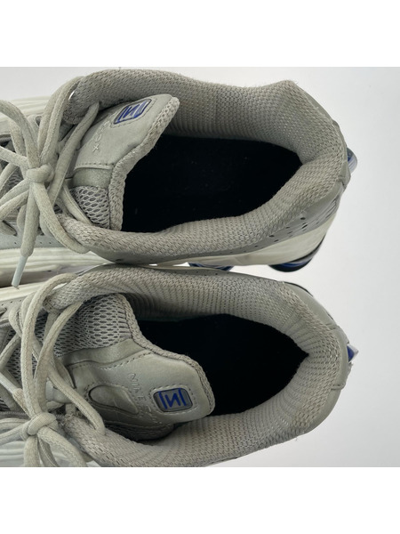 NIKE スニーカー SHOX R4 ホワイト（27㎝）