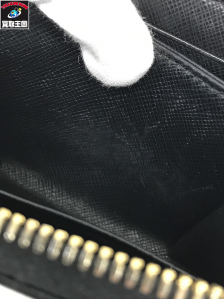 PRADA 小銭入れ・コインケース サフィアーノ ラウンドファスナー 黒[値下]