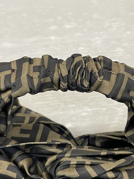 FENDI FF ズッカ柄 ヘアバンド