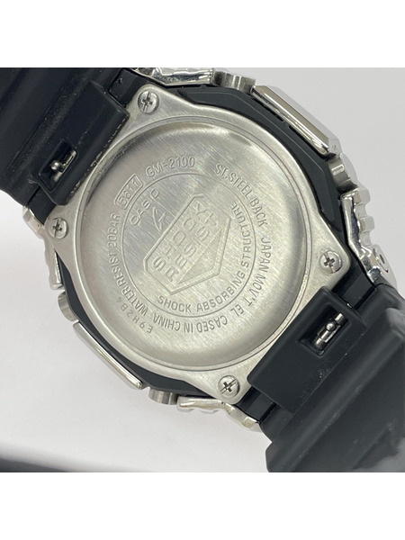 CASIO G-SHOCK メタルベゼル GM-2100