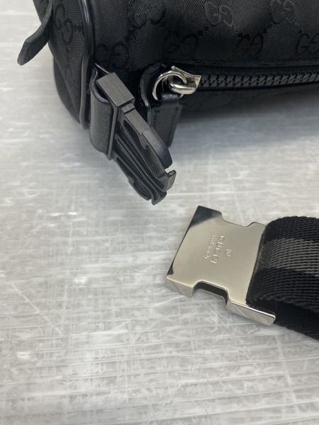 GUCCI GGナイロン ボディバッグ ブラック 449182