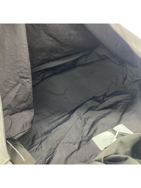 ボディバッグ theworldisyouroyster CHARMS Oyster Bag