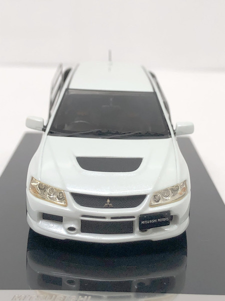 1/43 MITSUBISHI LANCER EVOLUTI 窓に剥がれ有