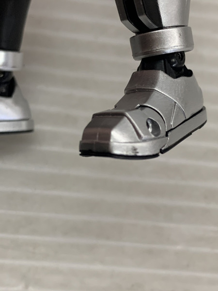 メーカー 仮面ライダーフィギュア S.H.Figuartsディケイドコンプリートフォーム