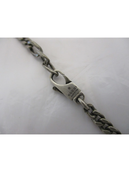 アクセサリー GUCCI エナメル ロゴプレート シルバーネックレス