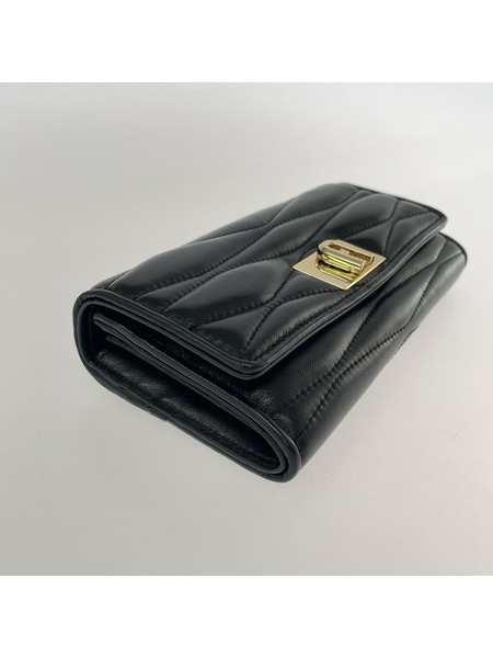 FURLA 長財布