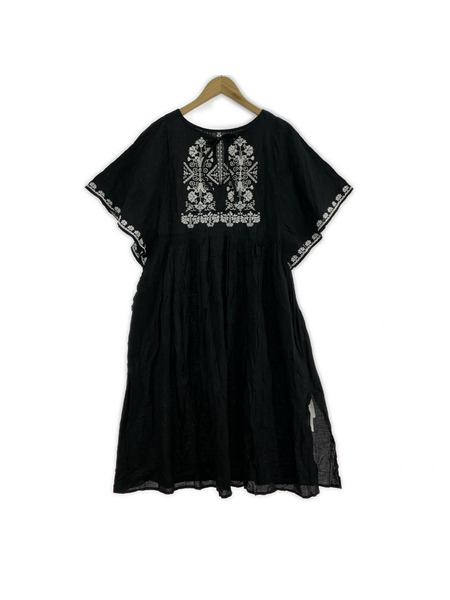 半袖ワンピース YARRA クロスステッチ刺繍ワンピース