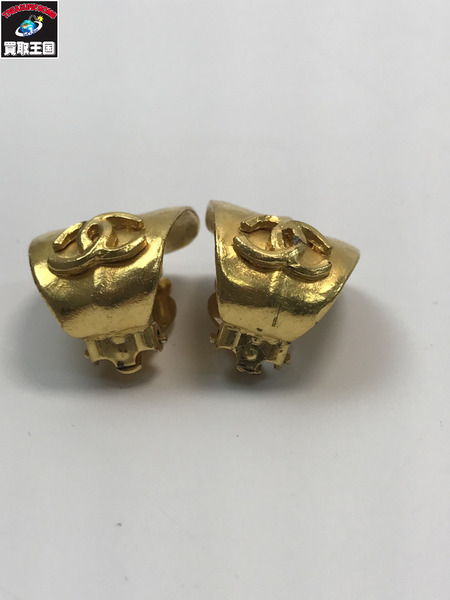 CHANEL シャネル ココマーク イヤリング ゴールドカラー