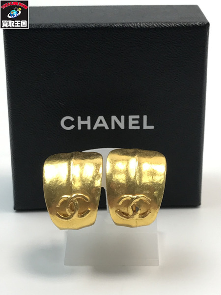 CHANEL シャネル ココマーク イヤリング ゴールドカラー