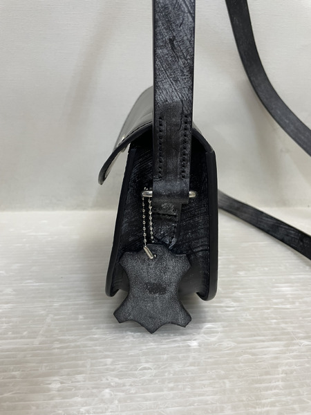 BEORMA LEATHER COMPANY L0048 The Brum ショルダーバッグ ブラック