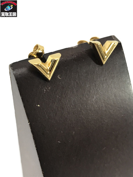  LV ピアス・エセンシャルV