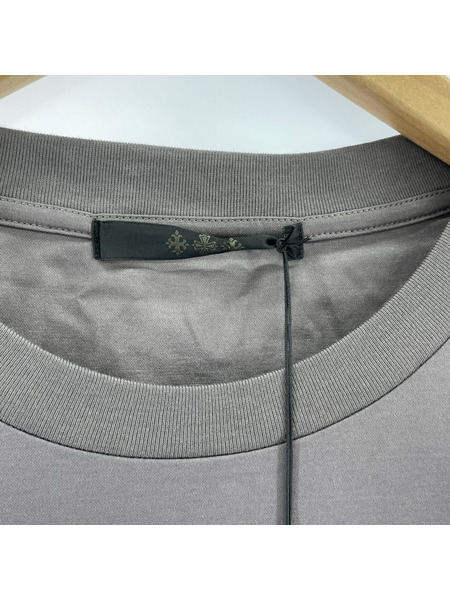 TATRAS OSMO 袖ロゴL/STee 03 チャコール