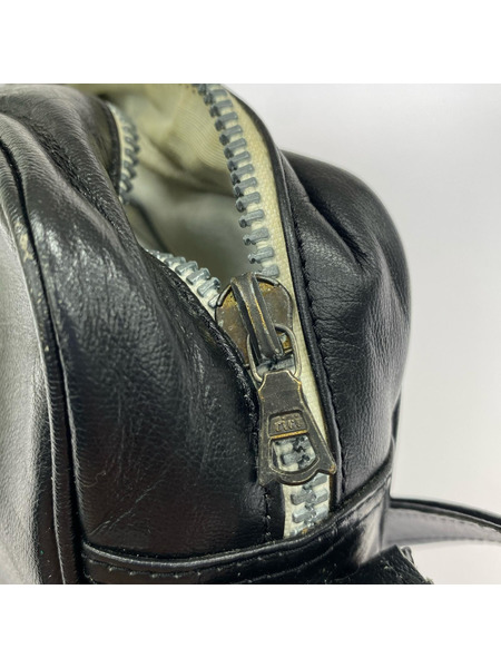 courreges ボディバッグ フランス製 本革