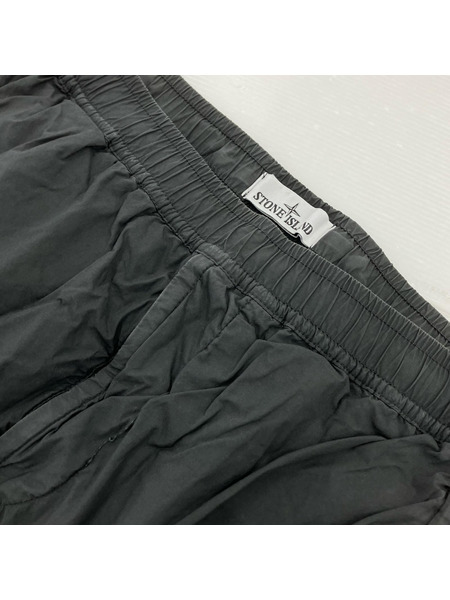 STONE ISLAND パンツ ストレッチ ガーメントダイ テーパードカーゴパンツ 黒