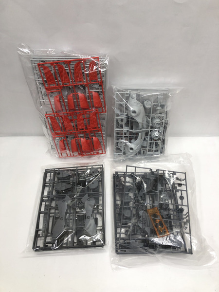 グラージ　マクロス ロボットプラモ